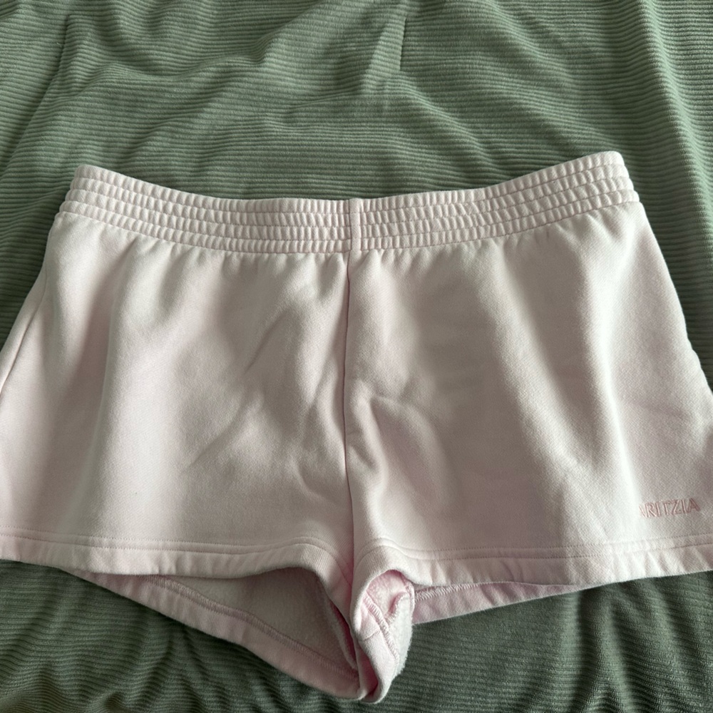 Aritzia; cozy perfect sweatfleece micro short